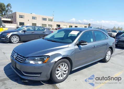 2014 Volkswagen Passat 1.8T Wolfsburg Edition из США, поврежденный, VIN 1VWAT7A38EC095827
